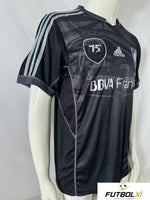 27eefa38202bcc02126e75e5.jpg